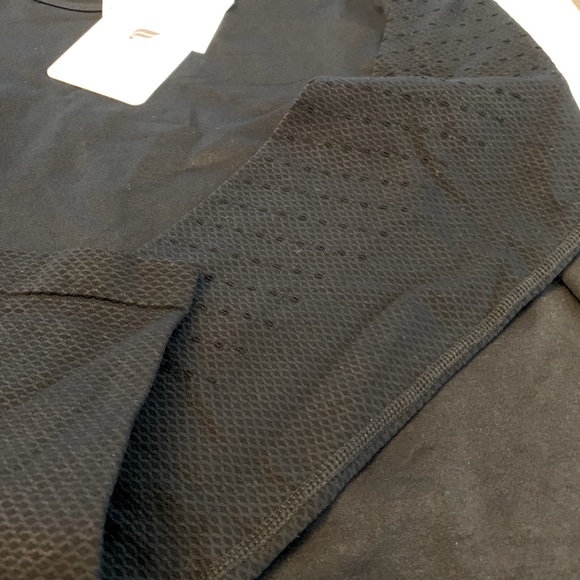 Top - Picture 2 of 3